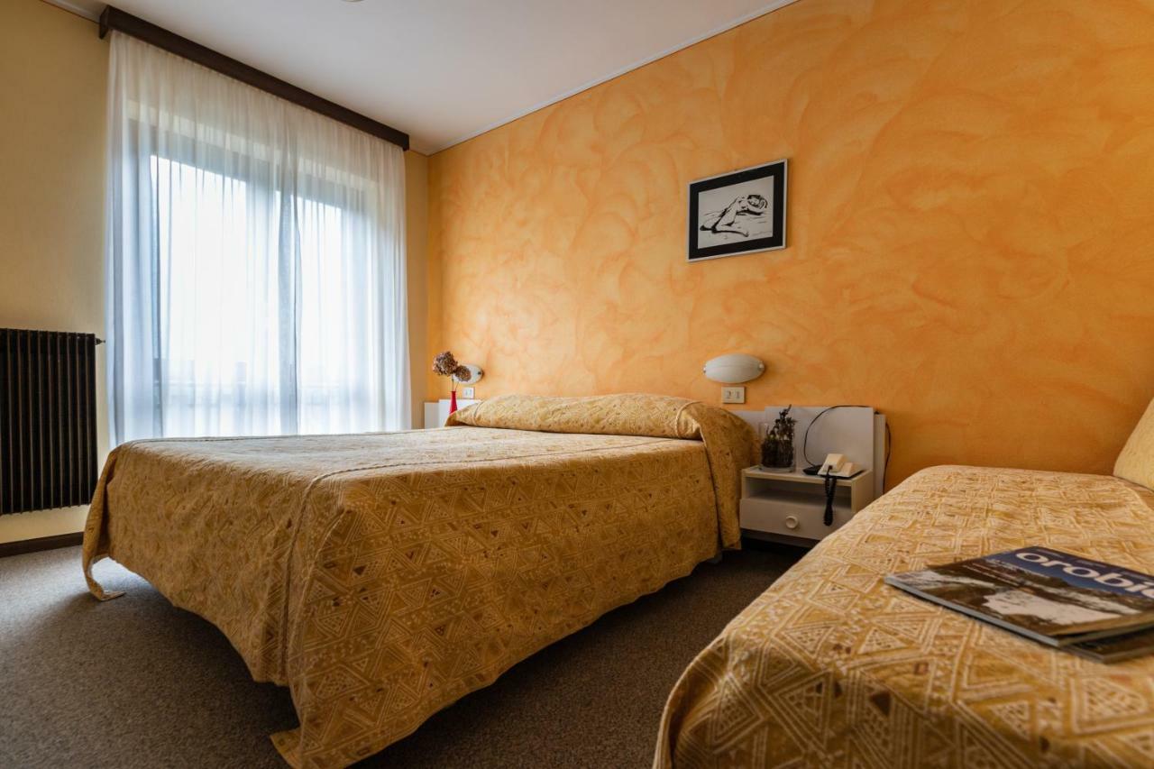 Meuble La Betulla Hotel Киеза ин Валмаленко Екстериор снимка